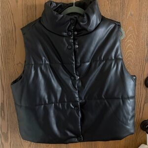 Black Puffer Vest for Women